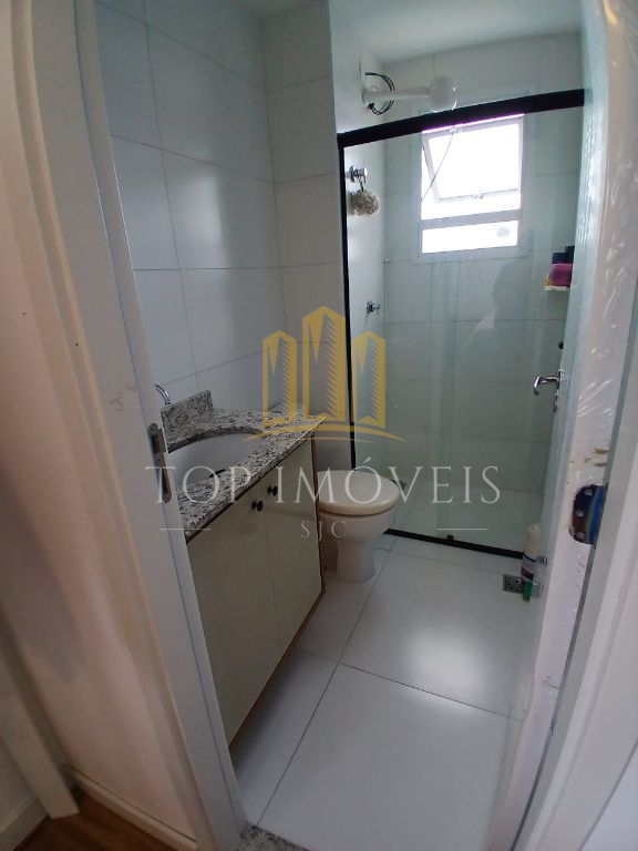 Lindo apartamento no Mirante Flamboyant de 3 dormitórios com suite