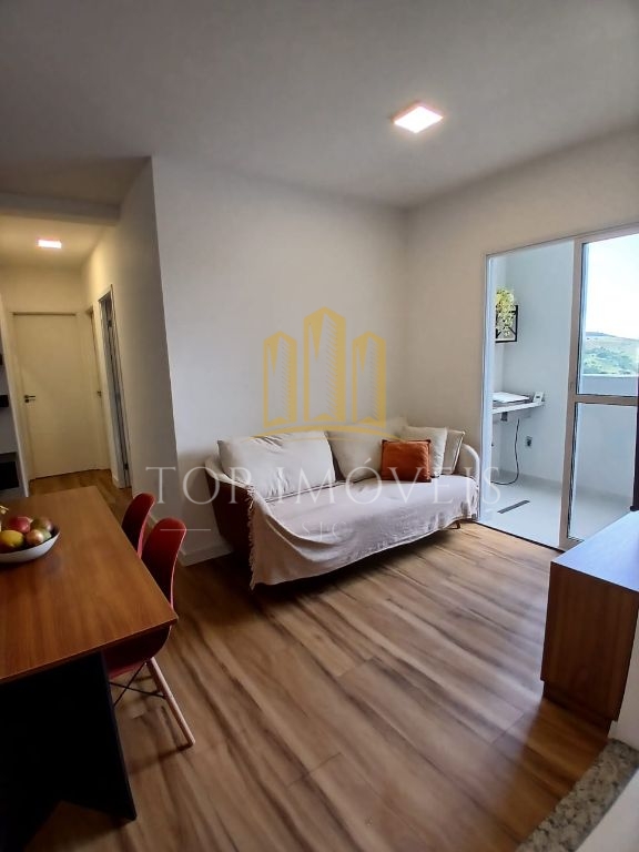 Lindo apartamento no Mirante Flamboyant de 3 dormitórios com suite