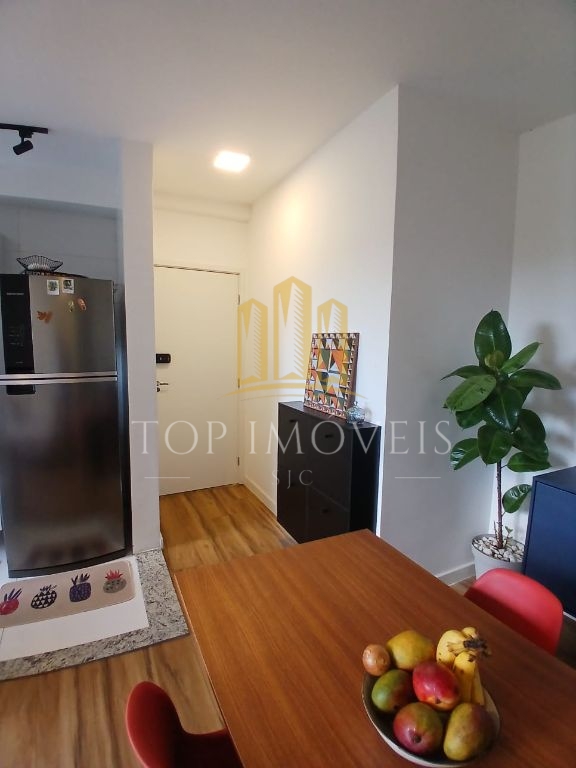 Lindo apartamento no Mirante Flamboyant de 3 dormitórios com suite