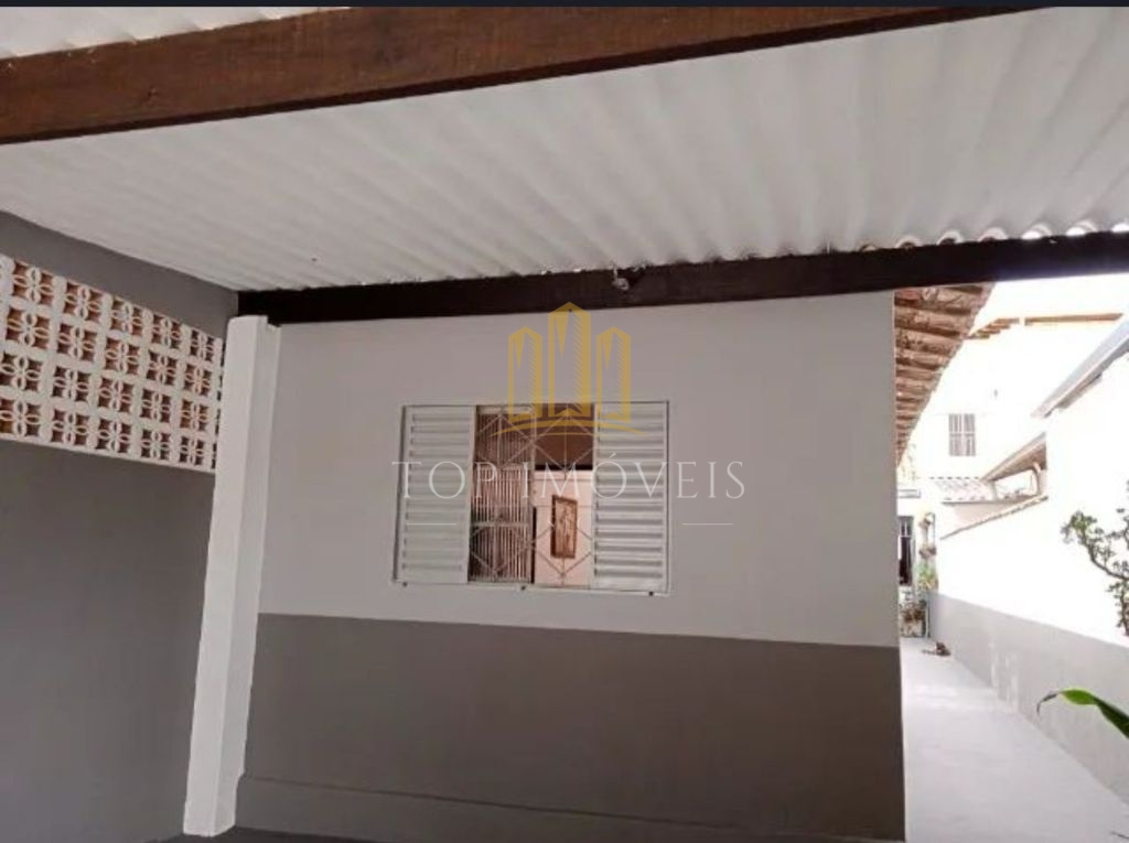 Casa Terrea em excelente localização no Bairro Santa Inês I