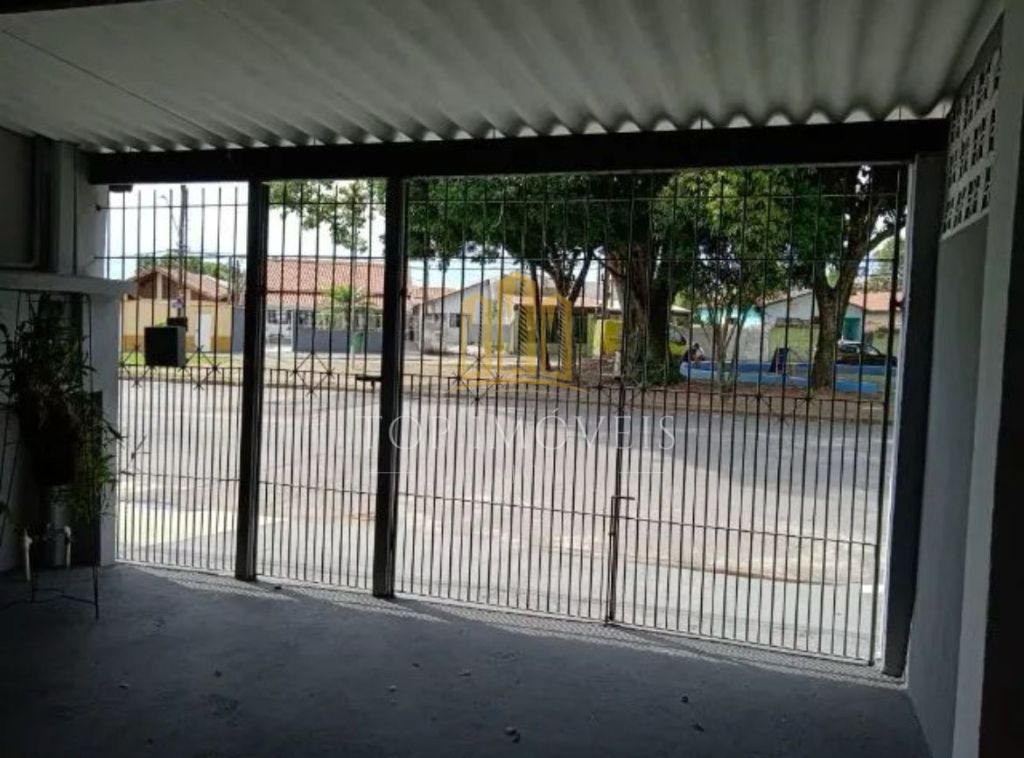 Casa Terrea em excelente localização no Bairro Santa Inês I
