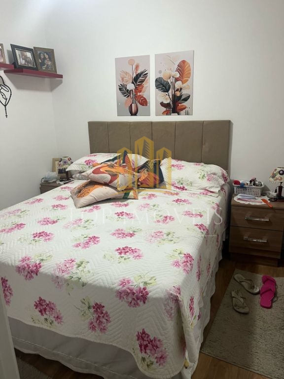 Ótimo apartamento no Flamboyant com 2 dormitórios e suíte