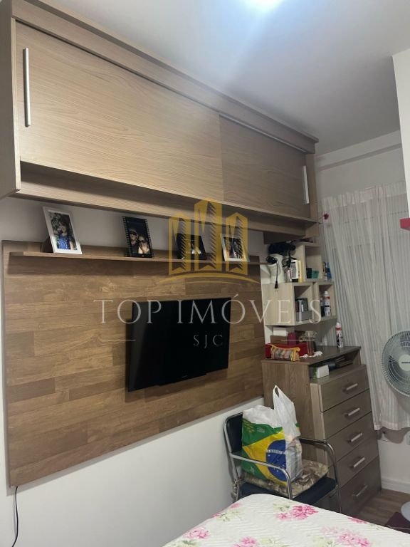 Ótimo apartamento no Flamboyant com 2 dormitórios e suíte