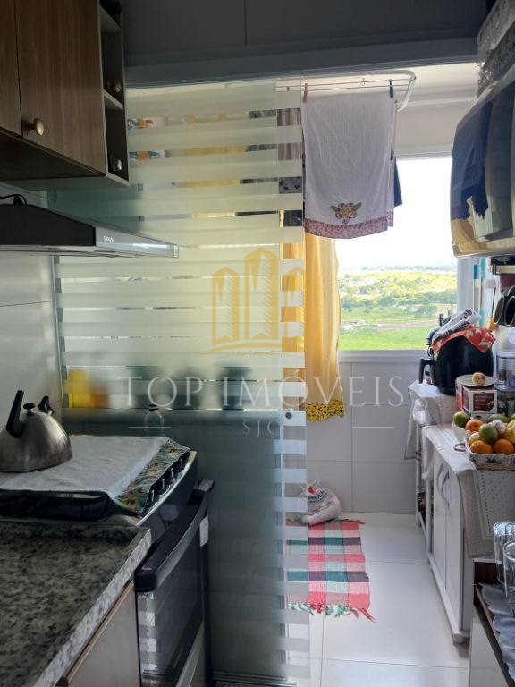 Ótimo apartamento no Flamboyant com 2 dormitórios e suíte