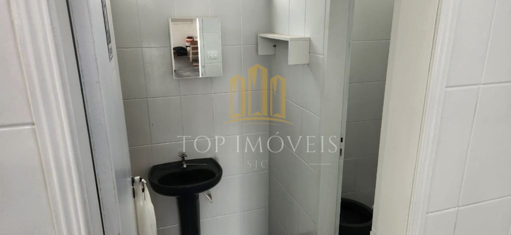 Excelente Oportunidade de Aluguel Comercial na Av. Cidade Jardim - 240m² de Área Útil!