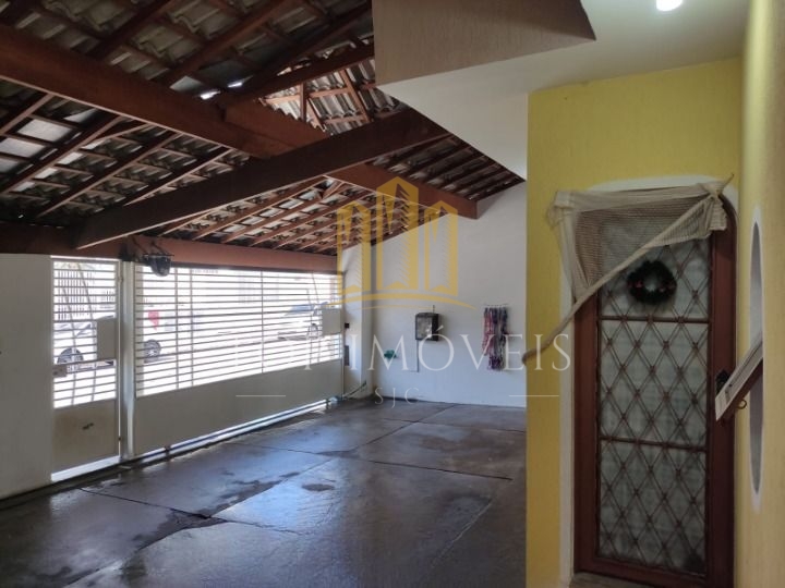 Maravilhosa casa tres dormitorios, suite, varanda gourmet