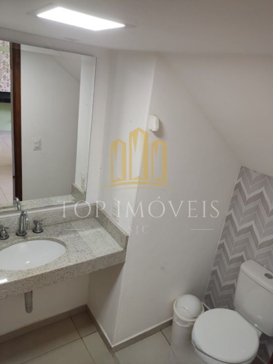 Maravilhosa casa tres dormitorios, suite, varanda gourmet