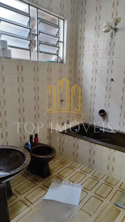 Maravilhosa casa tres dormitorios, suite, varanda gourmet