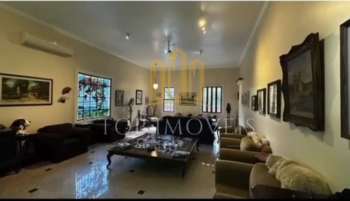 Linda Casa de Alto Padrão em Chacara no Torrão de Ouro