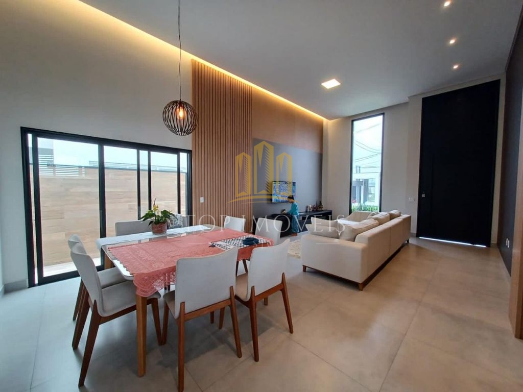 Linda Casa de Alto Padrão no Condominio Santa Monica em Cacapava - SP