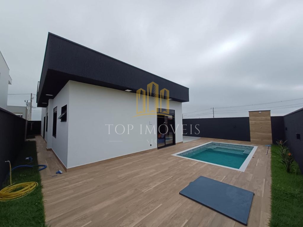 Linda Casa de Alto Padrão no Condominio Santa Monica em Cacapava - SP