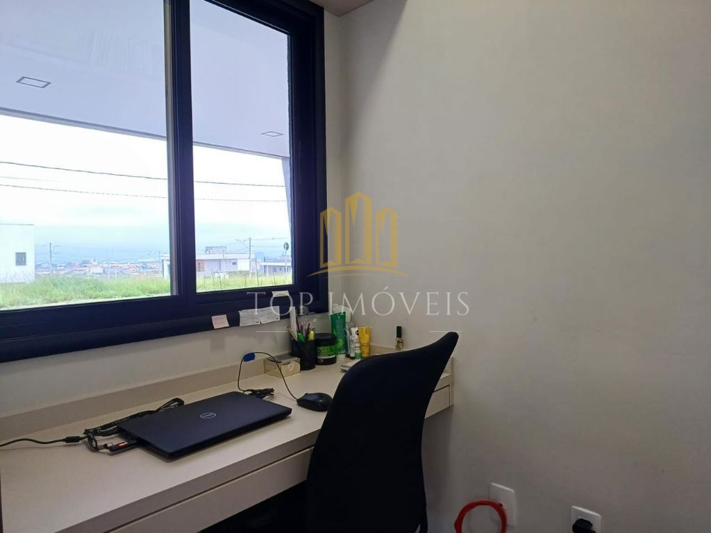 Linda Casa de Alto Padrão no Condominio Santa Monica em Cacapava - SP