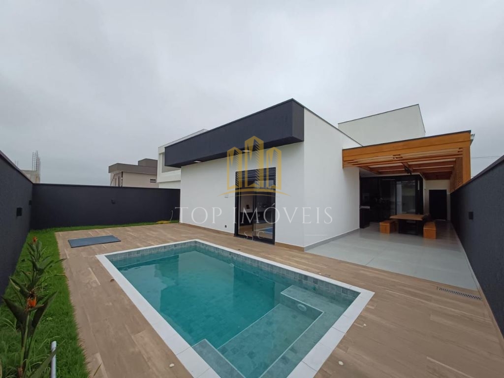 Linda Casa de Alto Padrão no Condominio Santa Monica em Cacapava - SP