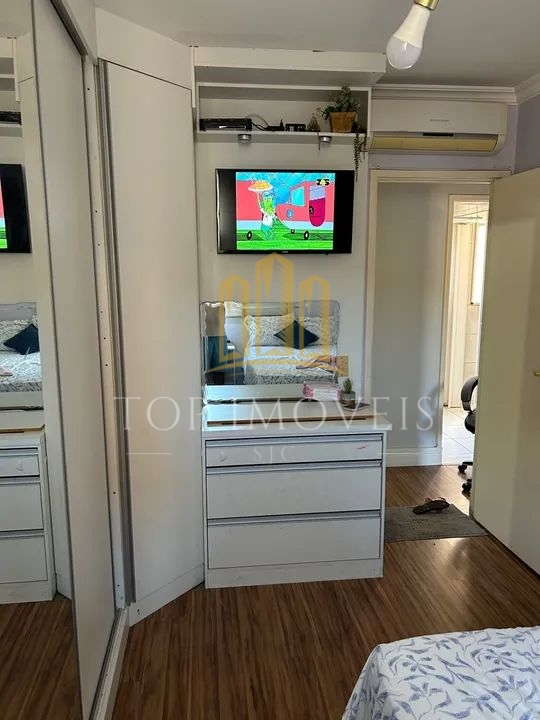 Lindo Apartamento Localizado no Centro Reformado 82 m2 2 dormitorios garagem Residencial Patamares