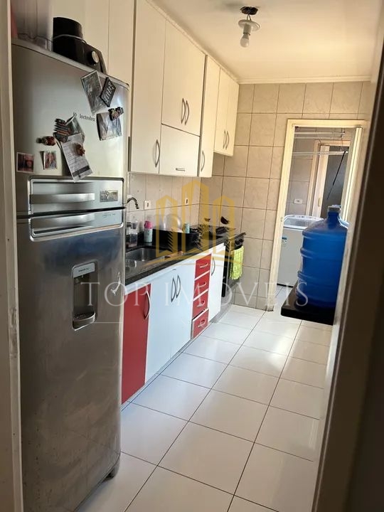 Lindo Apartamento Localizado no Centro Reformado 82 m2 2 dormitorios garagem Residencial Patamares