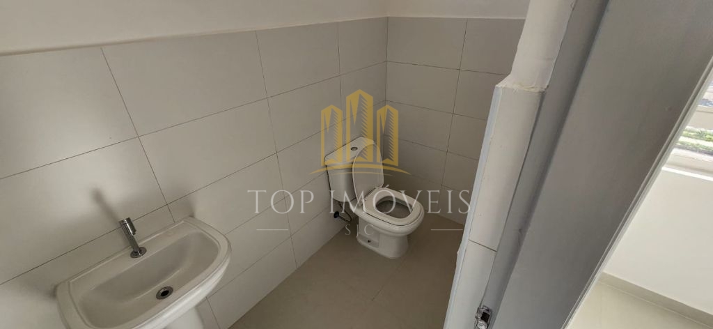 Oportunidade Imperdível! 2 Salas Comerciais, 120m² na Av. Cidade Jardim por Apenas R$ 4.000,00/mês!