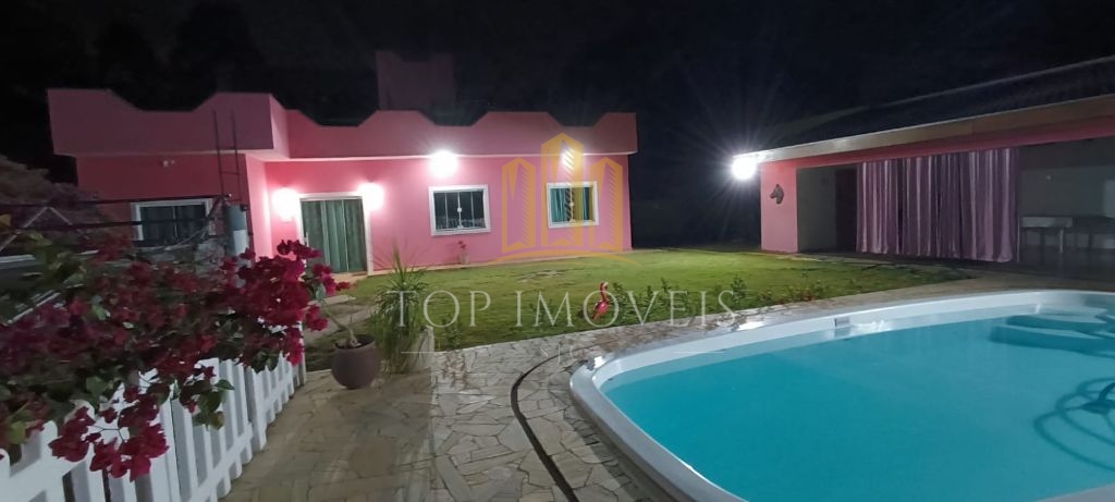 Maravilhosa chacara com piscina e area gourmet em caçapava