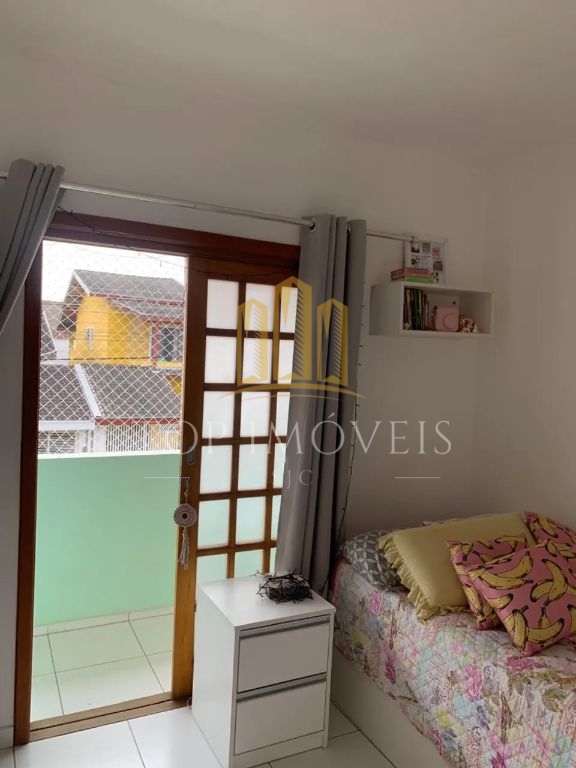 Linda Casa Localizada no Bosque dos Ipes 2 dormitorios Suite Planejados Portao Eletronico