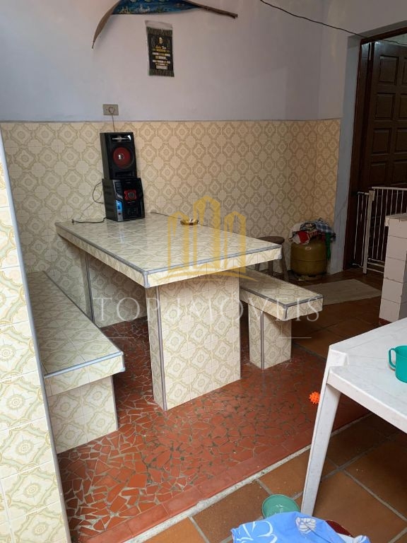 Casa à venda no CENTRO de São Sebastião excelente localização e potencial comercial!