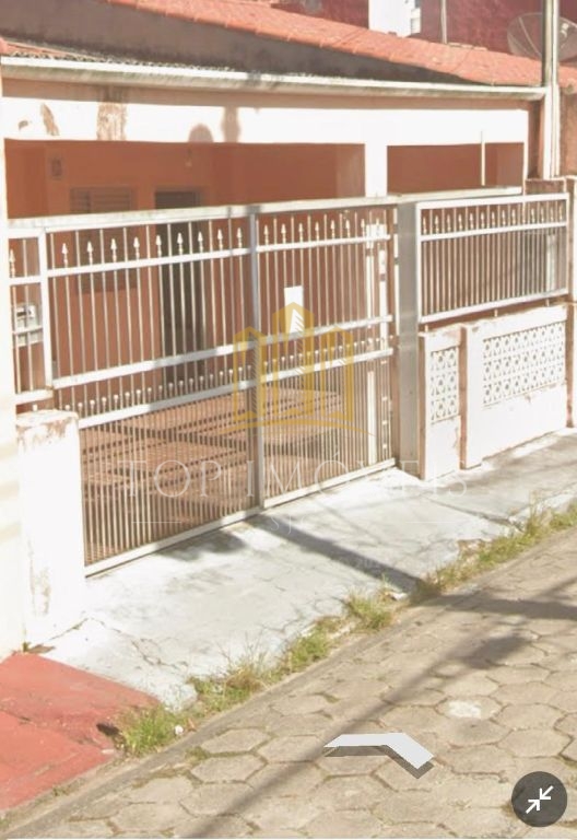 Casa à venda no CENTRO de São Sebastião excelente localização e potencial comercial!