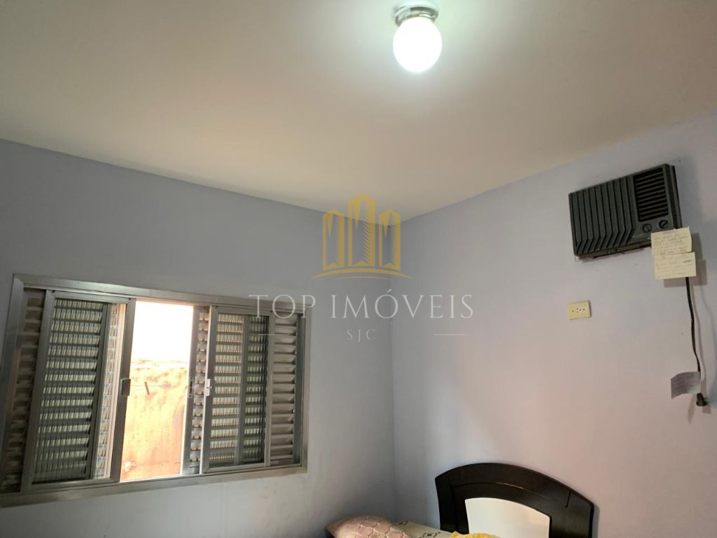 Casa à venda no CENTRO de São Sebastião excelente localização e potencial comercial!