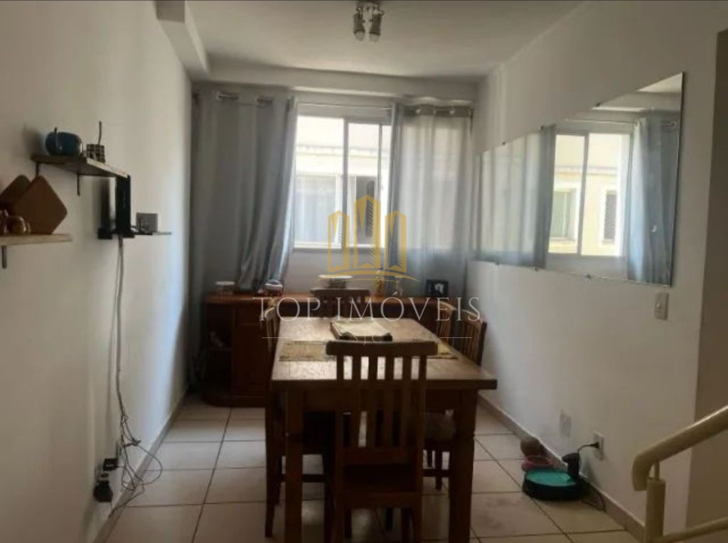 Lindo Apartamento Duplex em Taubaté