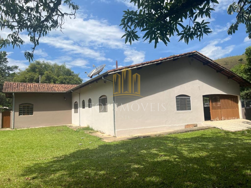 Linda chácara no Bairro Bengalar em Sao Jose dos Campos -SP