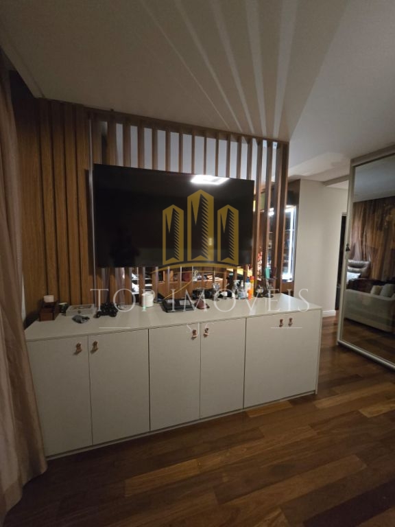 Onde o Sofisticado Encontra o Extraordinário! Mansão Exclusiva à Venda no Jardim do Golfe Apresentamos uma residência singular, projetada para quem valoriza o luxo, a inovação e o bem-estar em cada…
