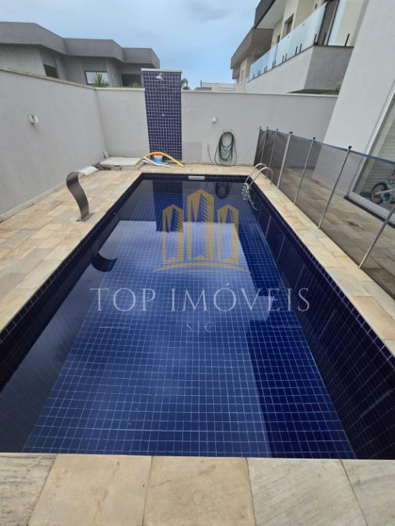 Onde o Sofisticado Encontra o Extraordinário! Mansão Exclusiva à Venda no Jardim do Golfe Apresentamos uma residência singular, projetada para quem valoriza o luxo, a inovação e o bem-estar em cada…