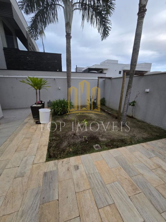 Onde o Sofisticado Encontra o Extraordinário! Mansão Exclusiva à Venda no Jardim do Golfe Apresentamos uma residência singular, projetada para quem valoriza o luxo, a inovação e o bem-estar em cada…
