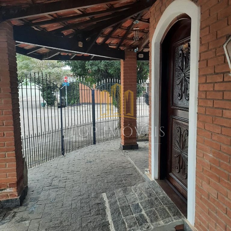 Linda Casa Térrea à Venda no Jardim Estoril São José dos Campos/SP