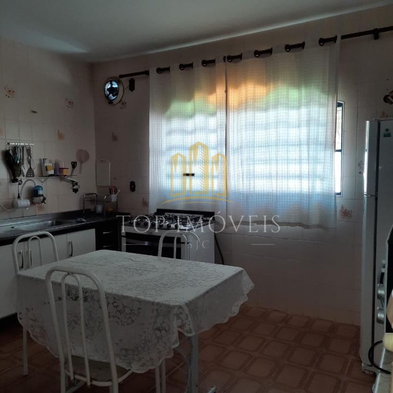 Linda Casa Térrea à Venda no Jardim Estoril São José dos Campos/SP
