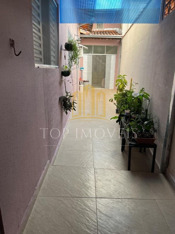 Linda Casa Assobradada no Bosque dos Eucaliptos Conforto e Praticidade em Excelente Localização!