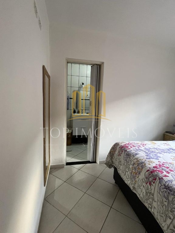 Linda Casa Assobradada no Bosque dos Eucaliptos Conforto e Praticidade em Excelente Localização!
