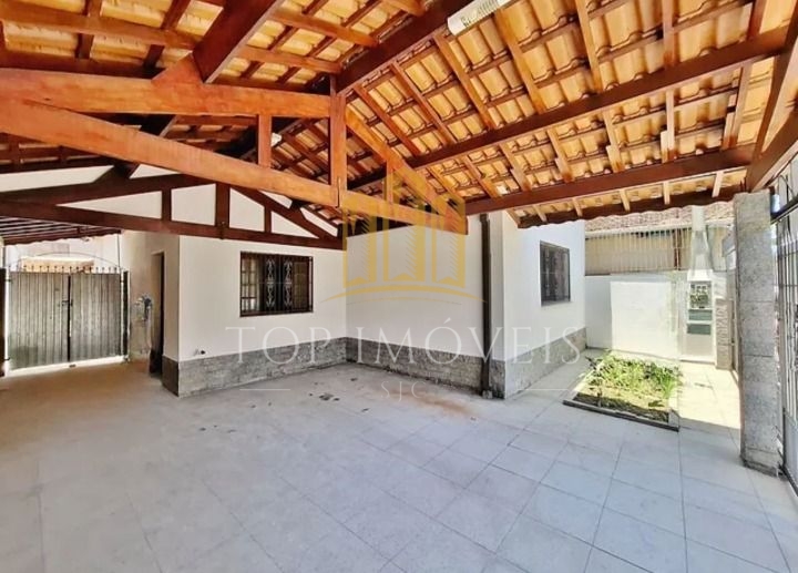 Casa/Comércio no Centro de Jacareí Atrás do Parque dos Eucaliptos