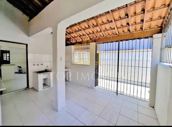 Casa/Comércio no Centro de Jacareí Atrás do Parque dos Eucaliptos