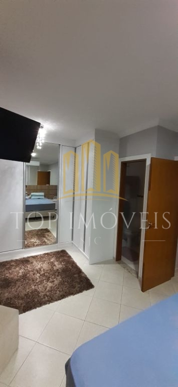 Maravilhoso sobrado triplex com 4 dormitórios no condominio Vistta