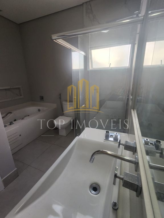 Linda Casa Localizada no Jaguary 4 Suites Hidromassagem Area Gourmet