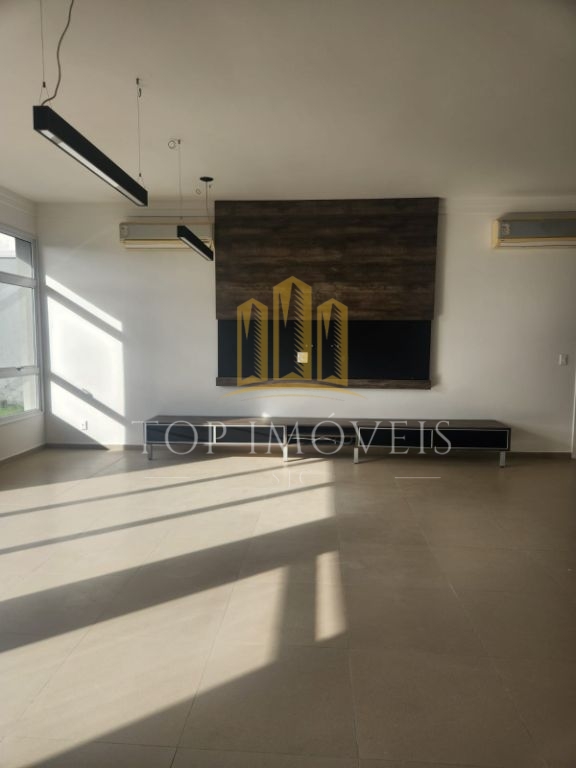 Linda Casa Localizada no Jaguary 4 Suites Hidromassagem Area Gourmet
