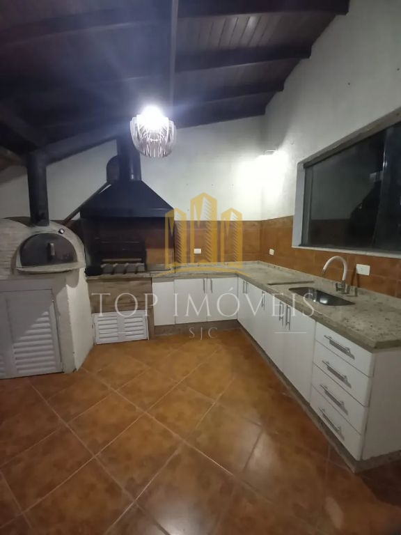 Linda Cobertura Localizada no Satelite Closet Hidromassagem 2 garagens cobertas Lazer Completo