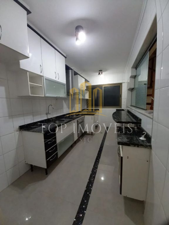 Linda Cobertura Localizada no Satelite Closet Hidromassagem 2 garagens cobertas Lazer Completo