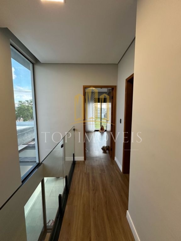 Maravilhoso sobrado quatro dormitórios alto padrão em condominio