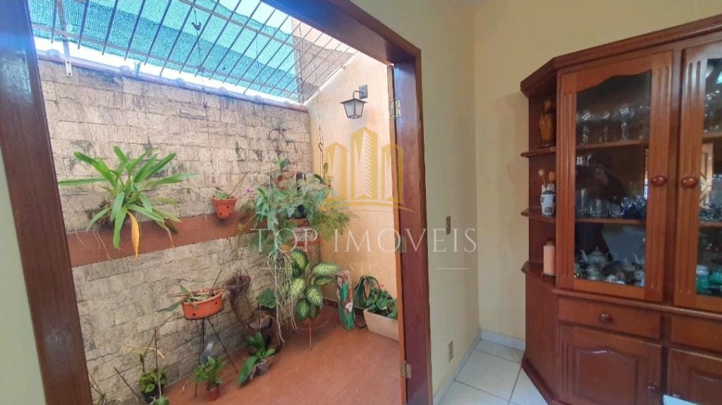 Excelente Casa Térrea à Venda em Caçapava/SP 3 Dormitórios 260m² Terreno R$ 640.000