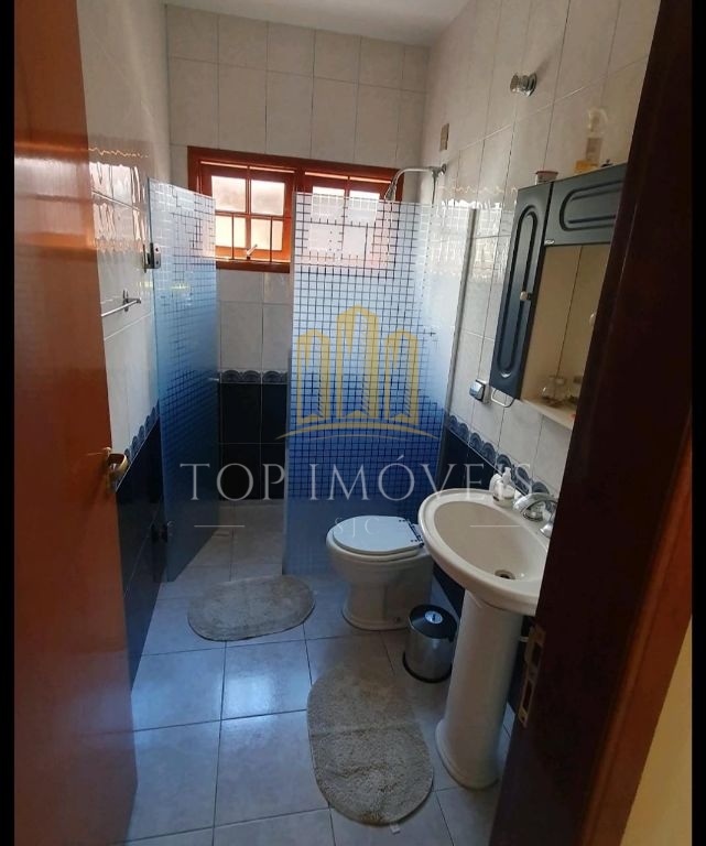 Excelente Casa Térrea à Venda em Caçapava/SP 3 Dormitórios 260m² Terreno R$ 640.000