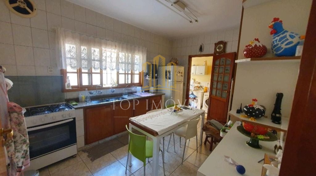 Excelente Casa Térrea à Venda em Caçapava/SP 3 Dormitórios 260m² Terreno R$ 640.000