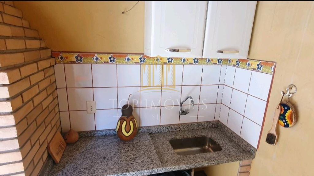 Excelente Casa Térrea à Venda em Caçapava/SP 3 Dormitórios 260m² Terreno R$ 640.000