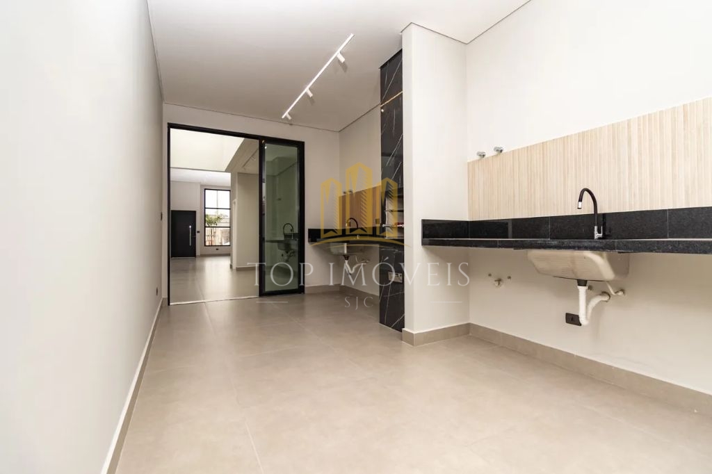Magnifica casa Nova três dormitórios suite master espaço gourmet em condominio fechado
