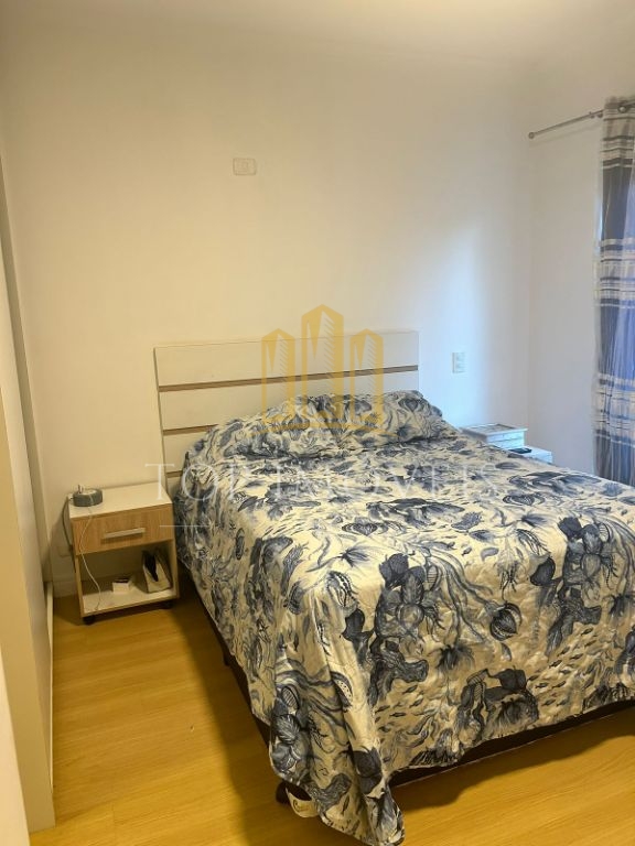 Linda casa dois dormitórios suíte espaço gourmet em condominio fechado
