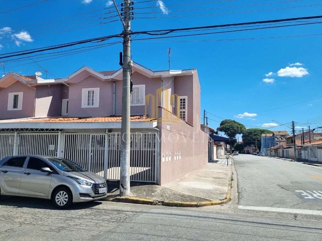 Lindo sobrado dois dormitorios no Jardim Santa Maria