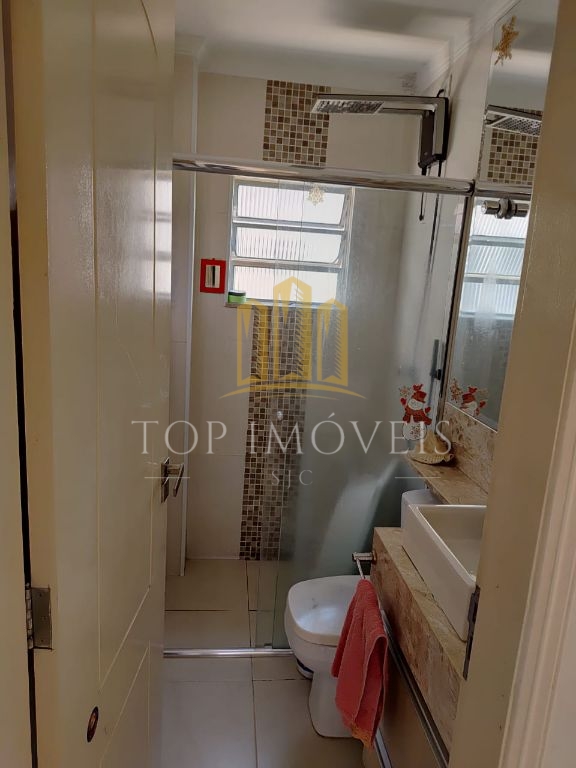 Lindo apartamento dois domitórios no alto da ponte